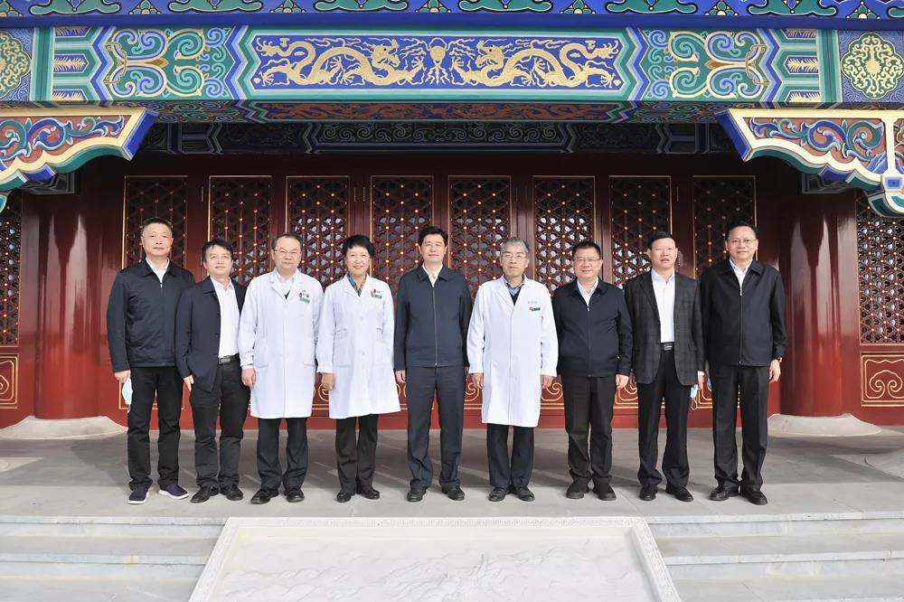 市委书记余红胜带队赴中国中医科学院广安门医院对接洽谈合作共建事宜